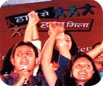 सीधी बात कहने का क्या किसी में दम नहीं?